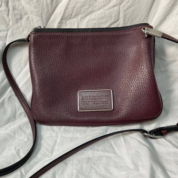 Marc by Marc Jacobs Leather Ligero Double Percy Crossbody in Burgundy - Picture 1 of 13